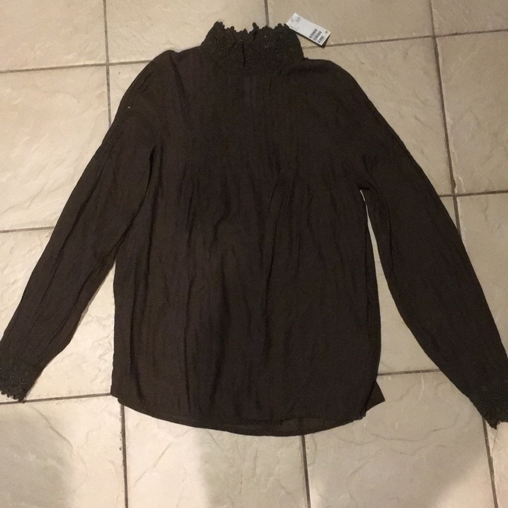H and M blouse size 6